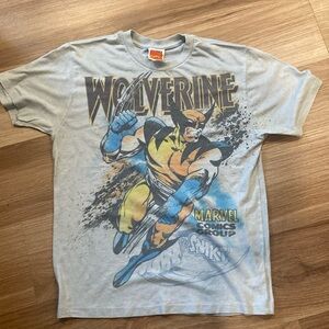Men’s medium Wolverine shirt